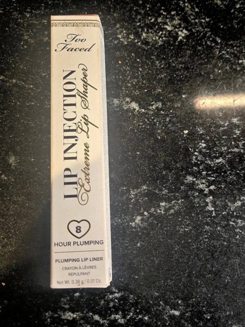 Too Faced Lip Injection Extreme Lip Shaper Lip Liner in Red NWT